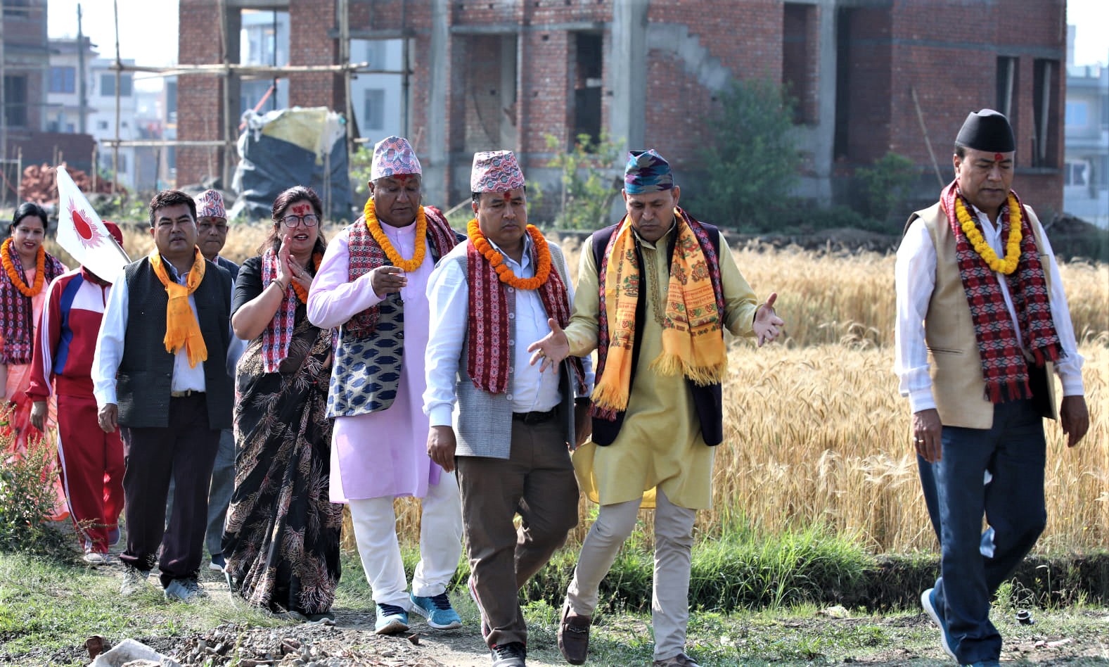 आज एमालेको घरदैलो कार्यक्रम वडा नं.३ बालकोटमा, स्थानीयवासीको उल्लेख्य सहभागिता (फोटो फिचर) : Jana Aawaj News