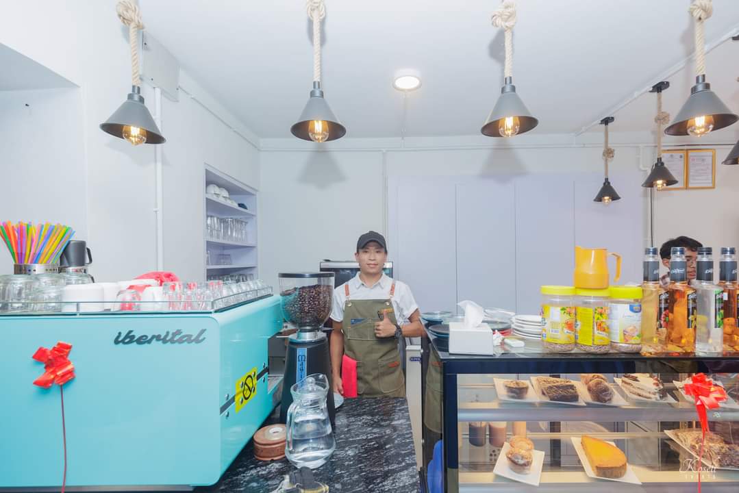 सूर्यविनायकमा हिलसाइड बिन्स बारिस्टा कफी स्कूल सञ्चालनमा : Jana Aawaj News