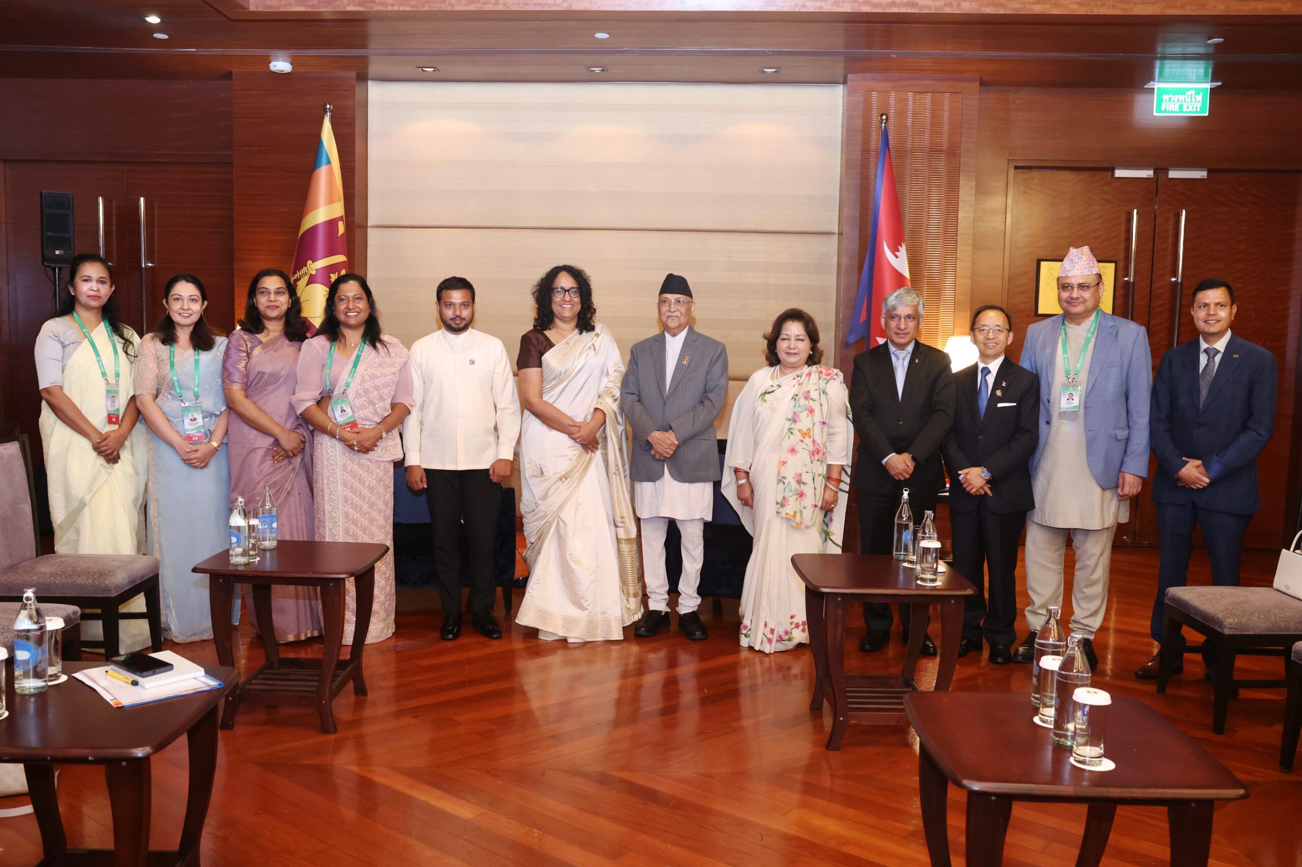 प्रधाानमन्त्री ओली र श्रीलङ्काका प्रधानमन्त्री अमरासुरियाबीच भेटवार्ता : Jana Aawaj News