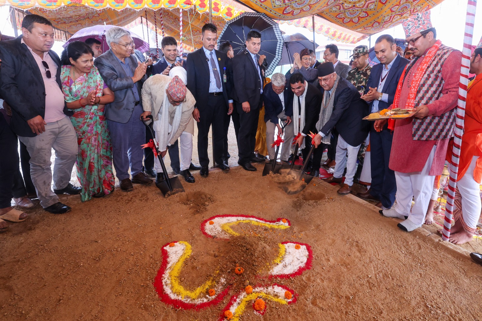 प्रधानमन्त्रीबाट धुलिखेल अस्पतालको ‘ट्रमा एण्ड इमर्जेन्सी सेन्टर’ को शिलान्यास : Jana Aawaj News