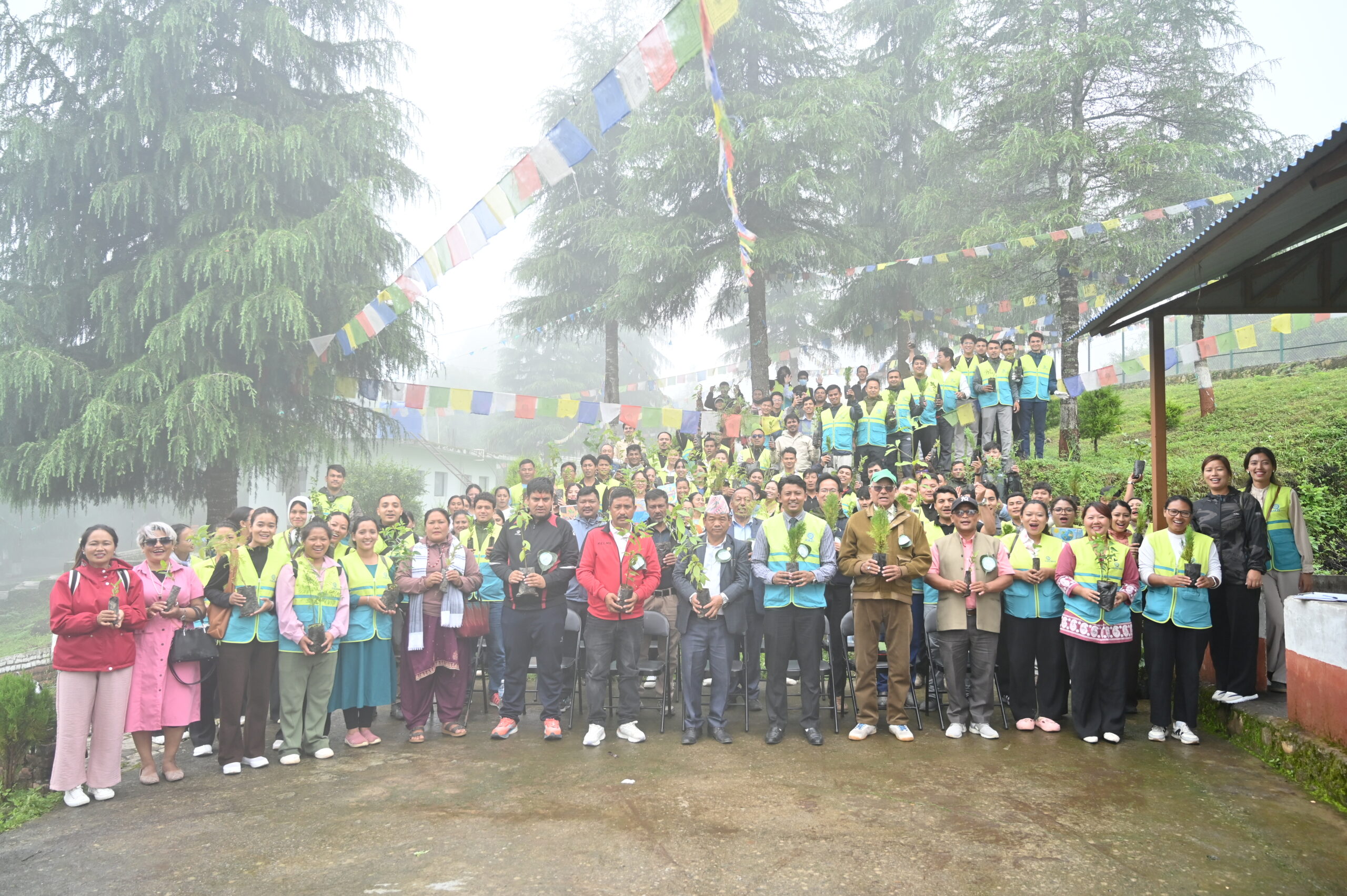 ललितपुरकाे भट्टेडाँडामा ASEZ WAO द्वारा Mother’s Forest अभियान अन्तर्गत वृक्षारोपण कार्यक्रम सम्पन्न : Jana Aawaj News